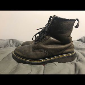 vintage made in england dr. martens